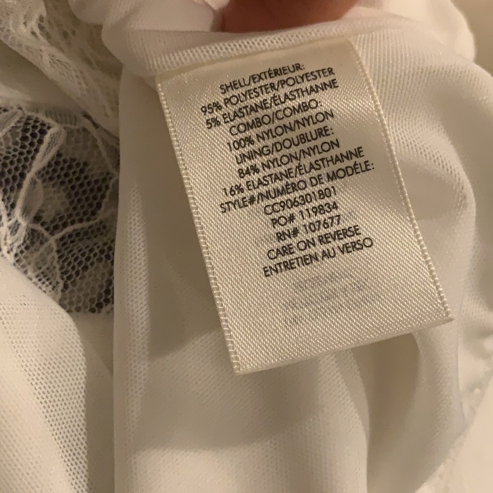 Alice + Olivia - Picture 7 of 7